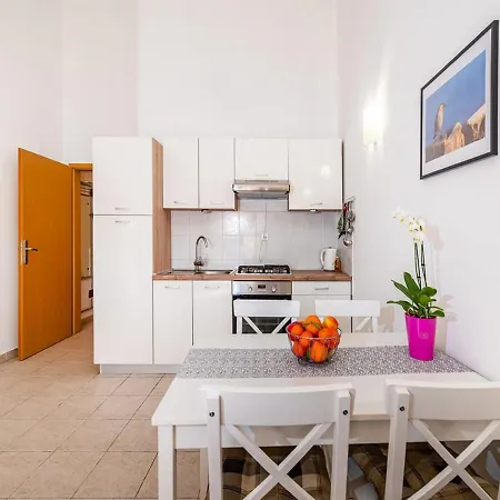 Apartment Irena